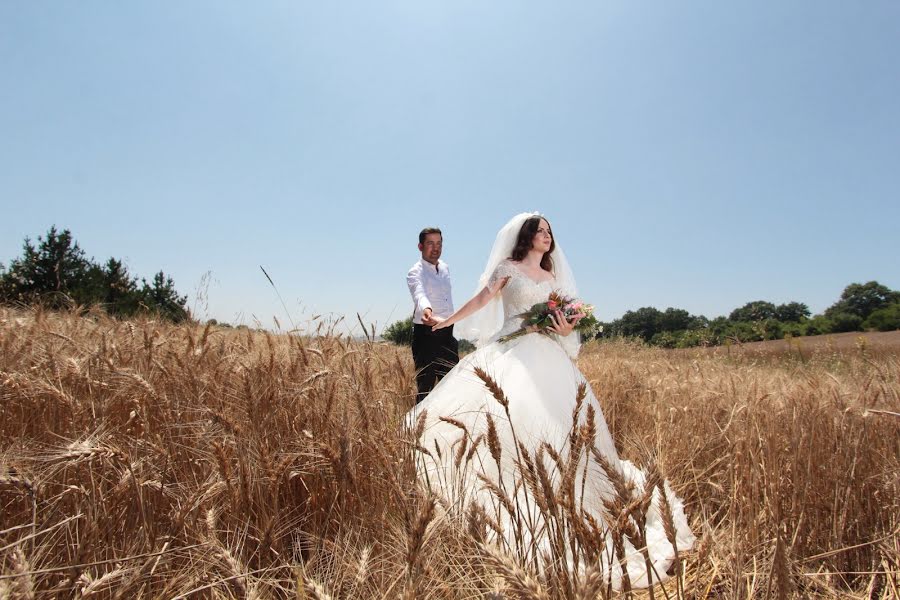 Fotógrafo de casamento Yavuz Turgut (5341). Foto de 24 de dezembro 2018