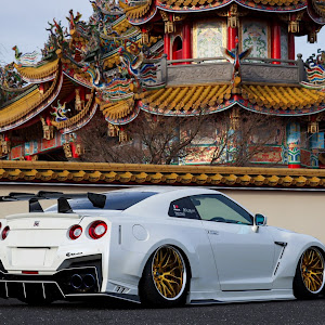 NISSAN GT-R R35