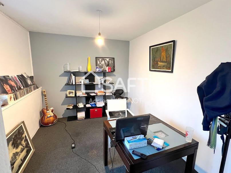 Vente appartement 4 pièces 80 m² à La Roche-sur-Yon (85000), 133 900 €