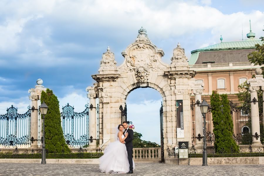 Fotógrafo de casamento Mery Borza (meryborza). Foto de 13 de fevereiro 2016