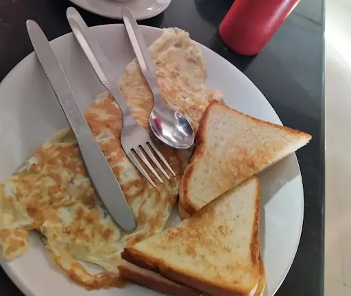 Egg Omelette With Bread