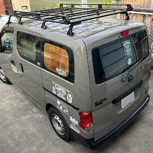 NV200バネット