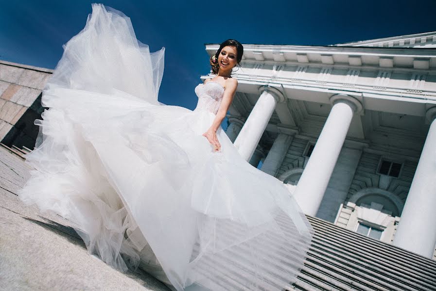 Fotógrafo de casamento Elena Porubova (porubovafoto). Foto de 27 de julho 2016