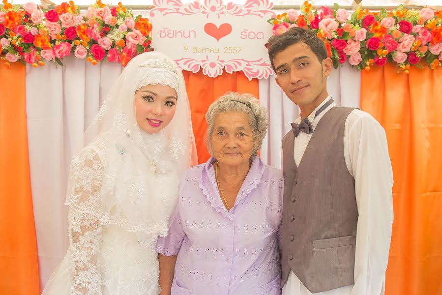 Fotógrafo de bodas Kongkiet Dueanjaeng (ufophotographer). Foto del 8 de septiembre 2020