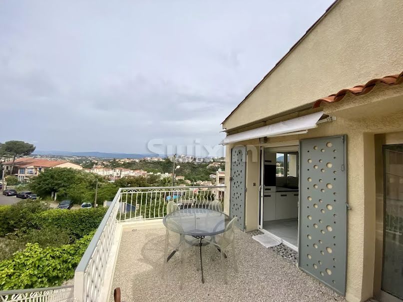 Vente villa 8 pièces 191 m² à Saint-raphael (83700), 620 000 €