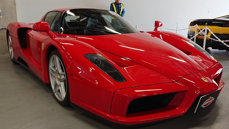スープラのモーターファンフェスタ・赤い車・カッコいい・美しい・カプチーノに関するカスタム事例の投稿画像20枚目