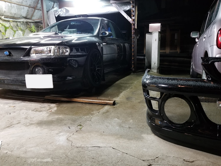 インプレッサ WRX STIのWideBody・ワイドボディ・ブリフェン・22B・板金塗装に関するカスタム事例の投稿画像3枚目