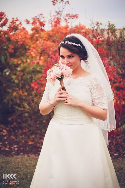 Fotógrafo de casamento Ilze Kraukle (ikphotographie). Foto de 30 de março 2019