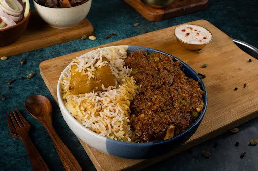 Mutton Keema Masala with Veg Pulao Bowl