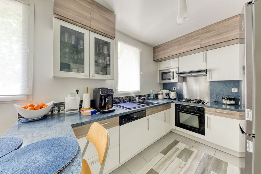 Vente appartement 5 pièces 136.27 m² à Bussy-Saint-Georges (77600), 492 800 €