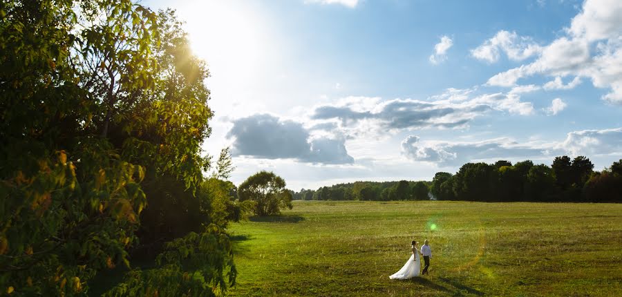 Fotógrafo de casamento Petr Kapralov (kapralov). Foto de 5 de março 2020