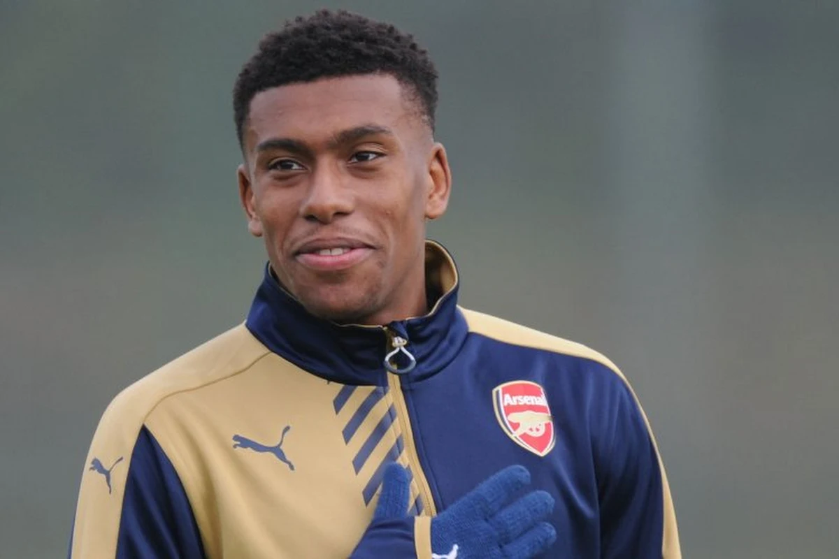 Officiel : Alex Iwobi rejoint Everton