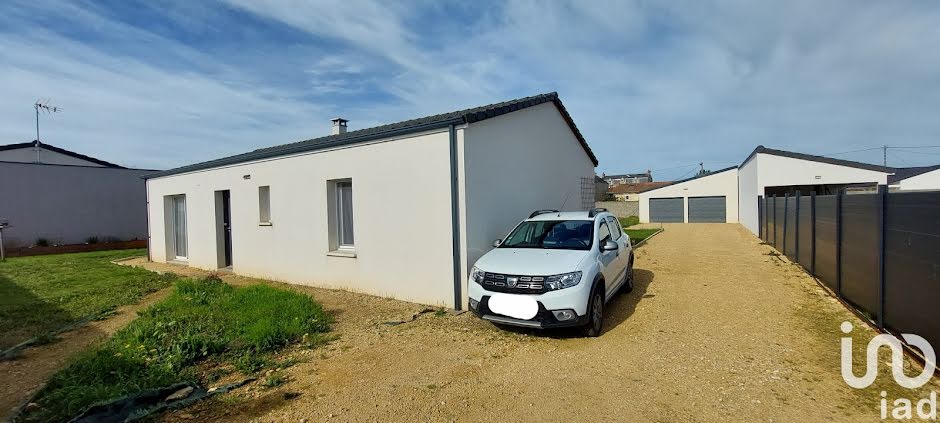 Vente maison 4 pièces 90 m² à Chabournay (86380), 239 500 €