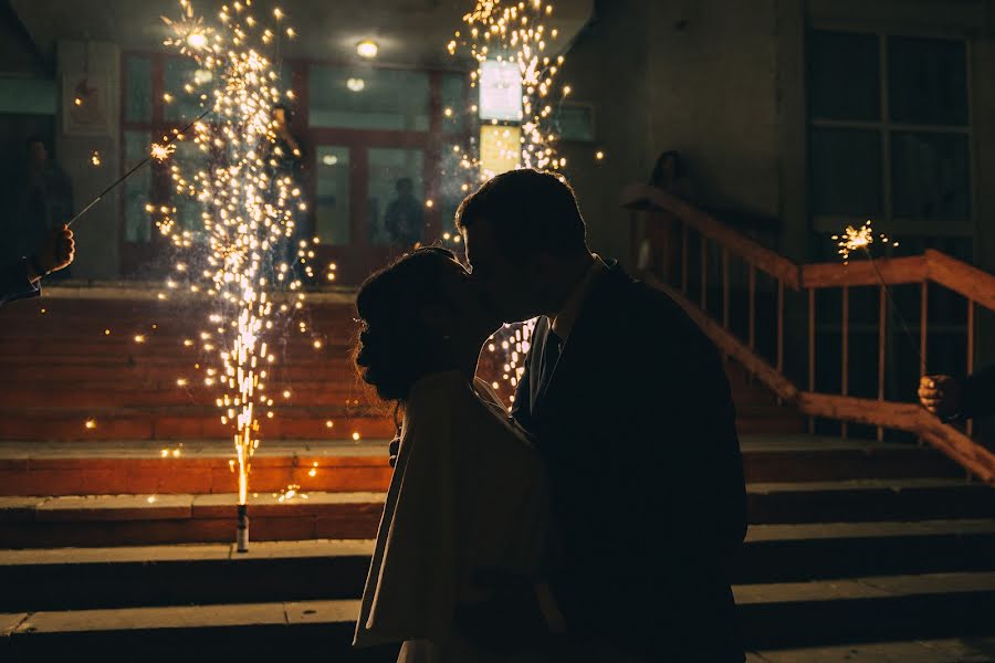 Fotógrafo de casamento Elena Lovcevich (elenalovcevich). Foto de 6 de outubro 2018