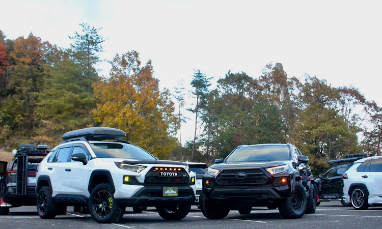 RAV4のRAV4アドベンチャー・RAV4・#rav4広島ミーティング・オフ会・12月もよろしくお願いしますに関するカスタム事例の投稿画像4枚目