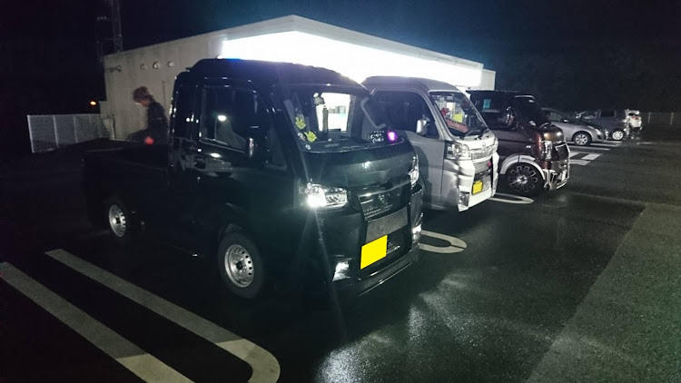 ハイゼットジャンボの弟の友達と初コラボに関するカスタム事例の投稿画像2枚目
