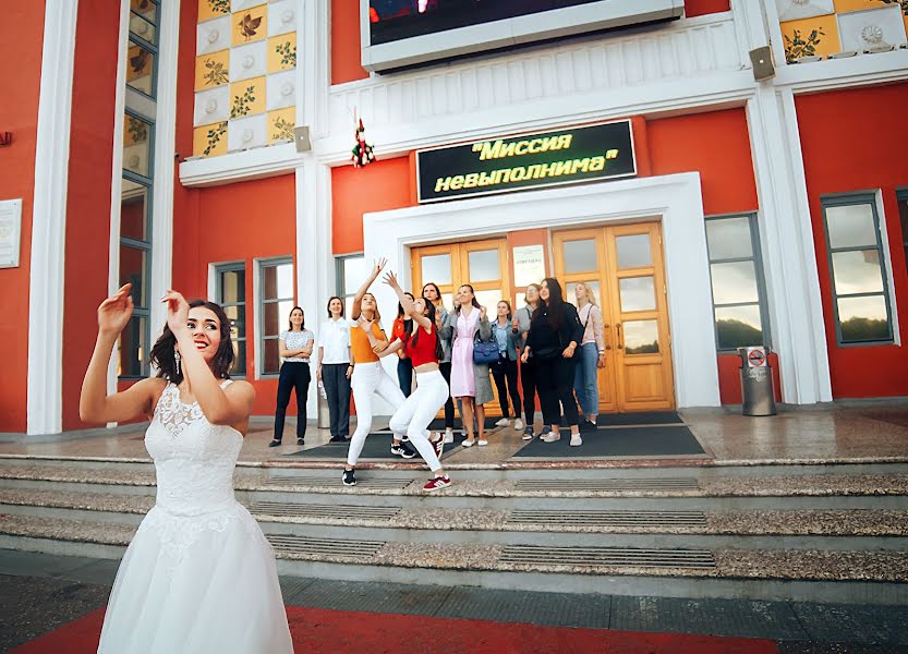 ช่างภาพงานแต่งงาน Lena Astafeva (tigrdi) ภาพเมื่อ 8 พฤศจิกายน 2018