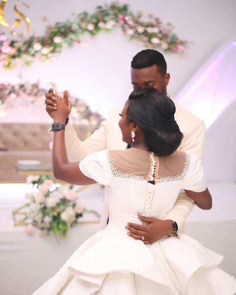 Photographe de mariage Oladejo Solomon (solrymedia). Photo du 1 octobre 2022