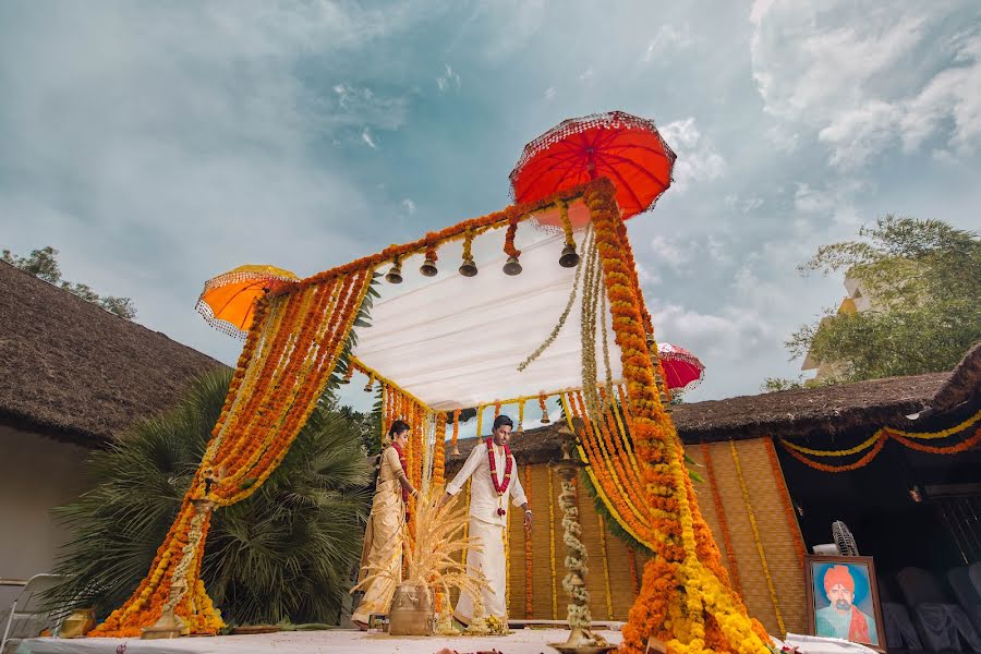 Wedding photographer NIKHILESH RAJESH (nikhileshrajesh). Photo of 11 February 2021