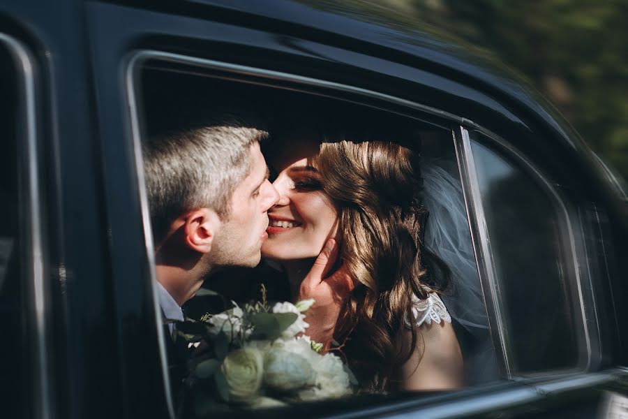 Wedding photographer Vasili Kovach (kovach). Photo of 10 December 2018