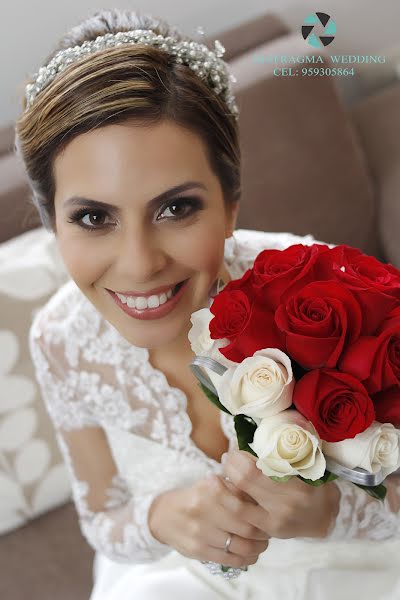 Fotógrafo de casamento Carlos Nieva Euribe (enriqueeuribe). Foto de 17 de dezembro 2015