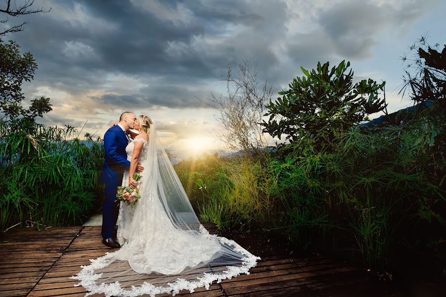 Wedding photographer Hector Parra (hectorparra). Photo of 12 February 2022