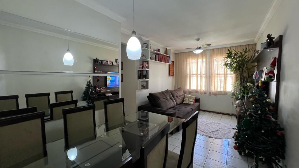 Apartamento com 3 dormitórios à venda, 67 m² por R$ 200.000,00 - Abadia - Uberaba/MG