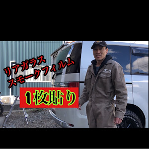 ヴォクシー ZRR80W