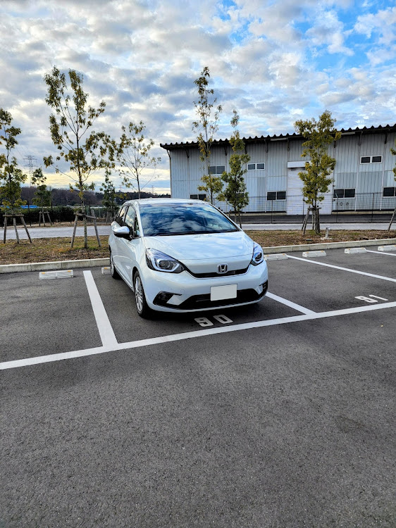 フィットの自宅の駐車場・ロジプレイスD川越に関するカスタム事例の投稿画像12枚目