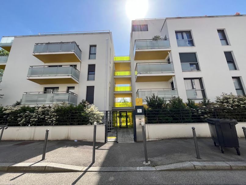 Vente parking   à Villeurbanne (69100), 16 000 €