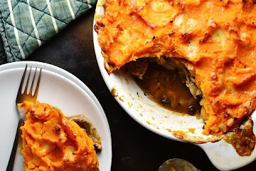 Vegetarian Sausage Pie (Puff Pastry)