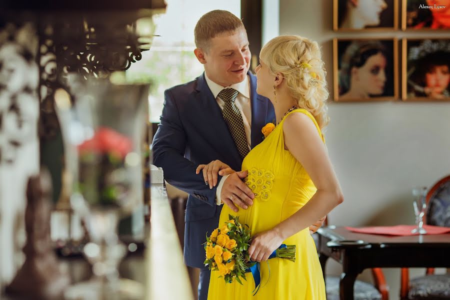 Fotógrafo de casamento Aleksey Lysov (alekss4907). Foto de 5 de janeiro 2015