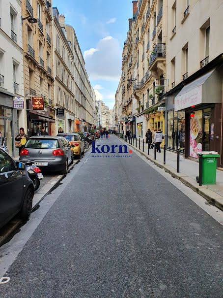 Vente locaux professionnels  82 m² à Paris 17ème (75017), 125 000 €