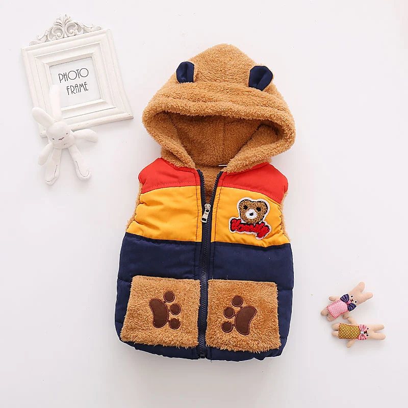 Gilet Stitching Cartoon Plus Cashmere, mode femme, doux et chaud. Parfait pour l'hiver, allie style et confort.