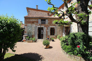 maison à Pommevic (82)