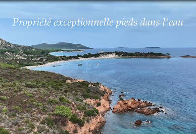 Propriété avec piscine en bord de mer 4