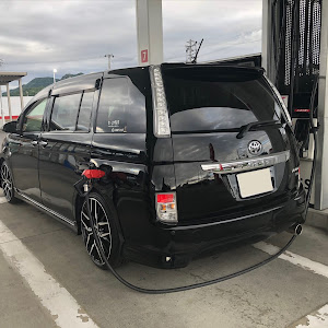 アイシス ZGM11W