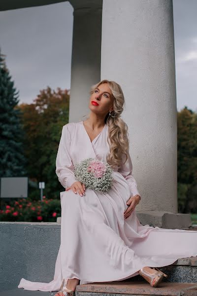 Wedding photographer Anna Paveleva (victories). Photo of 17 October 2019