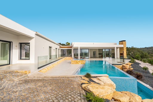 House 4