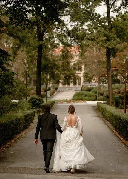 婚礼摄影师Lazar Pavlovic（lazarpavlovic）。2019 11月3日的照片