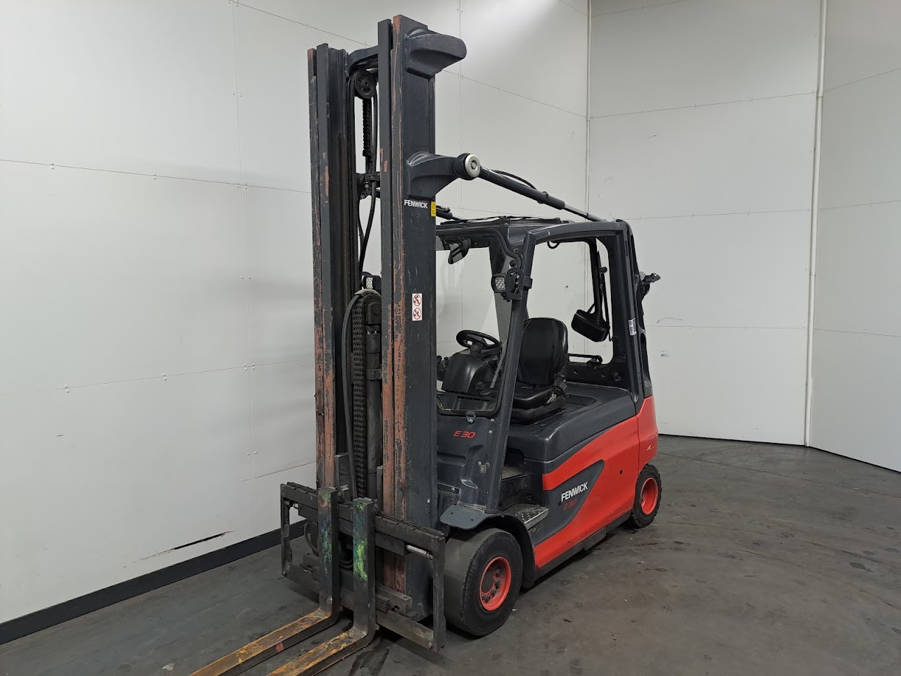 LINDE E30L-01