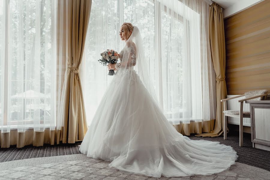 Jurufoto perkahwinan Oksana Maslovataya (maslovataya). Foto pada 19 Februari 2019