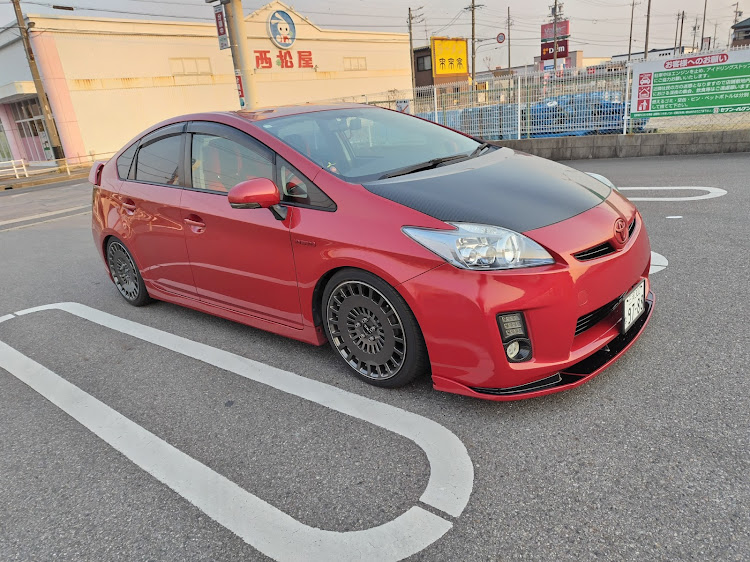 プリウスの洗車・326パワー・いつもありがとうございますに関するカスタム事例の投稿画像1枚目