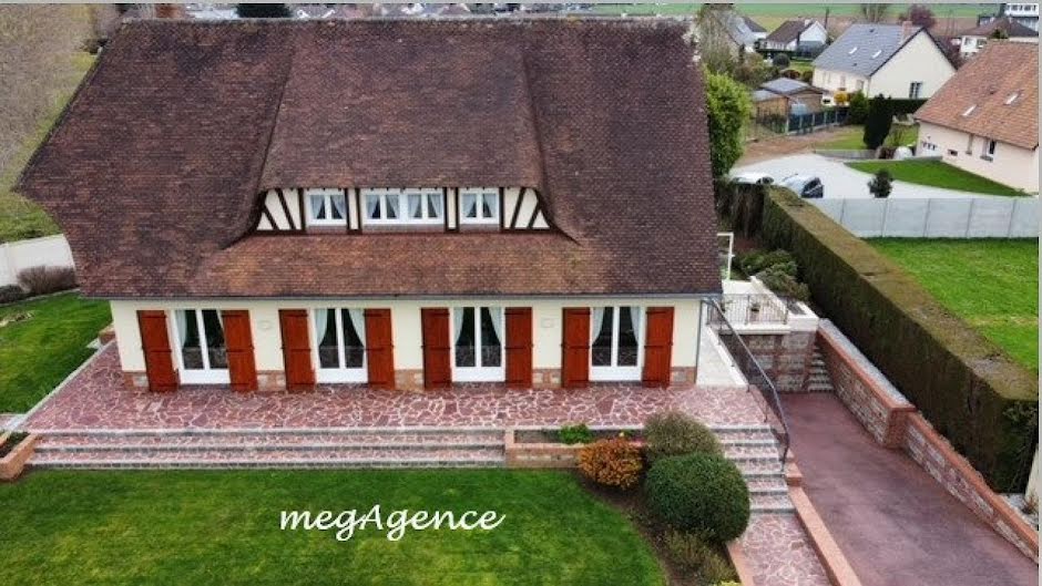 Vente maison 9 pièces 177 m² à Petit-Caux (76370), 323 000 €