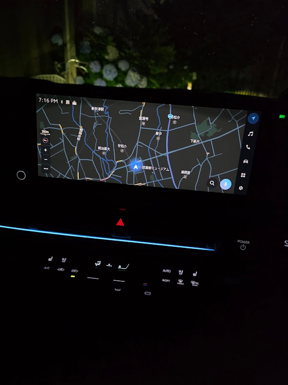プリウスの武蔵野フーズ所沢工場・自宅の駐車場に関するカスタム事例の投稿画像6枚目