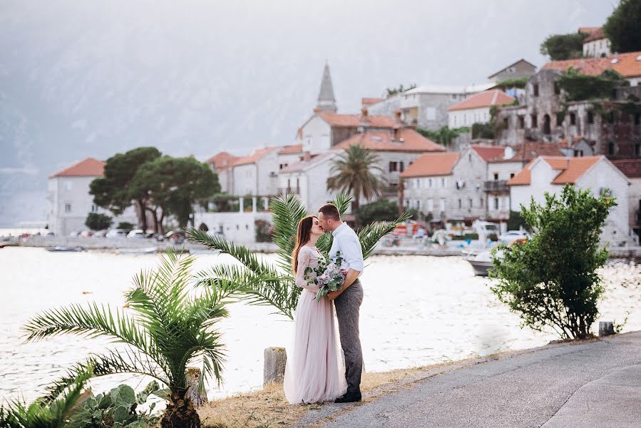 Fotógrafo de bodas Antonina Meshkova (theperfect). Foto del 12 de julio 2018