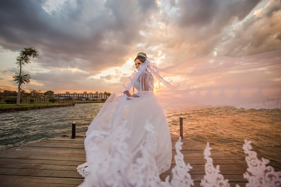 Fotografo di matrimoni Juliano Sousa (julianosousa). Foto del 23 febbraio 2020