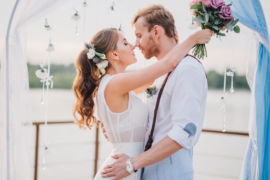 Fotografo di matrimoni Anna Asanova (asanovaphoto). Foto del 31 agosto 2015