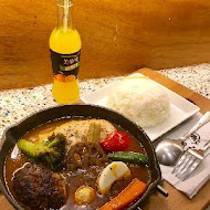 銀兔湯咖哩
