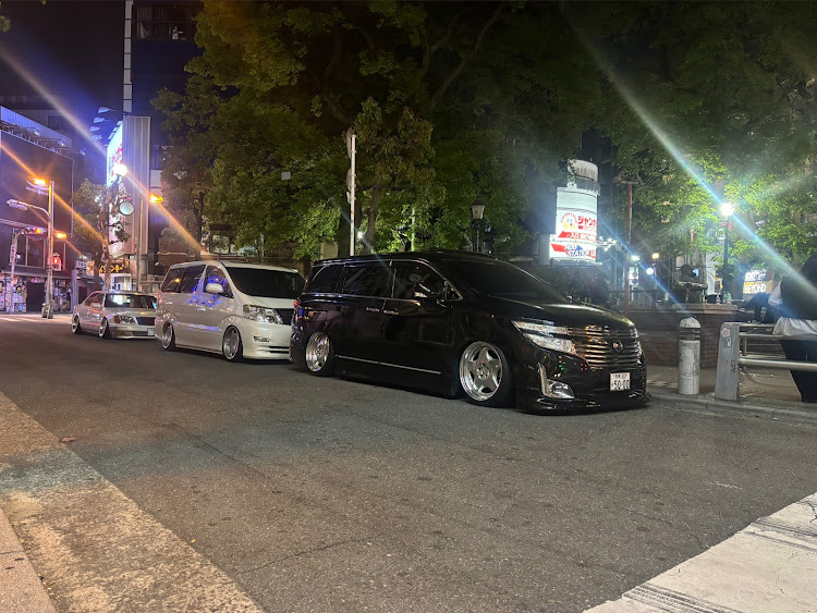 エルグランドの日産乃会・5月もよろしくお願いします・オフ会に関するカスタム事例の投稿画像3枚目